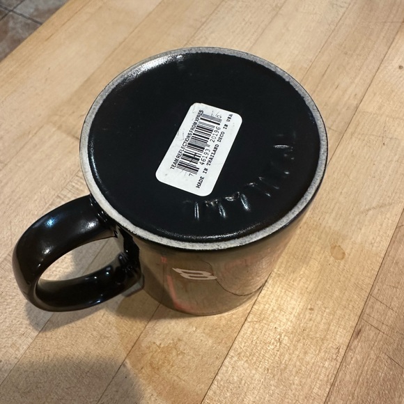 Black and Red Racing Mug - Picture 6 of 6